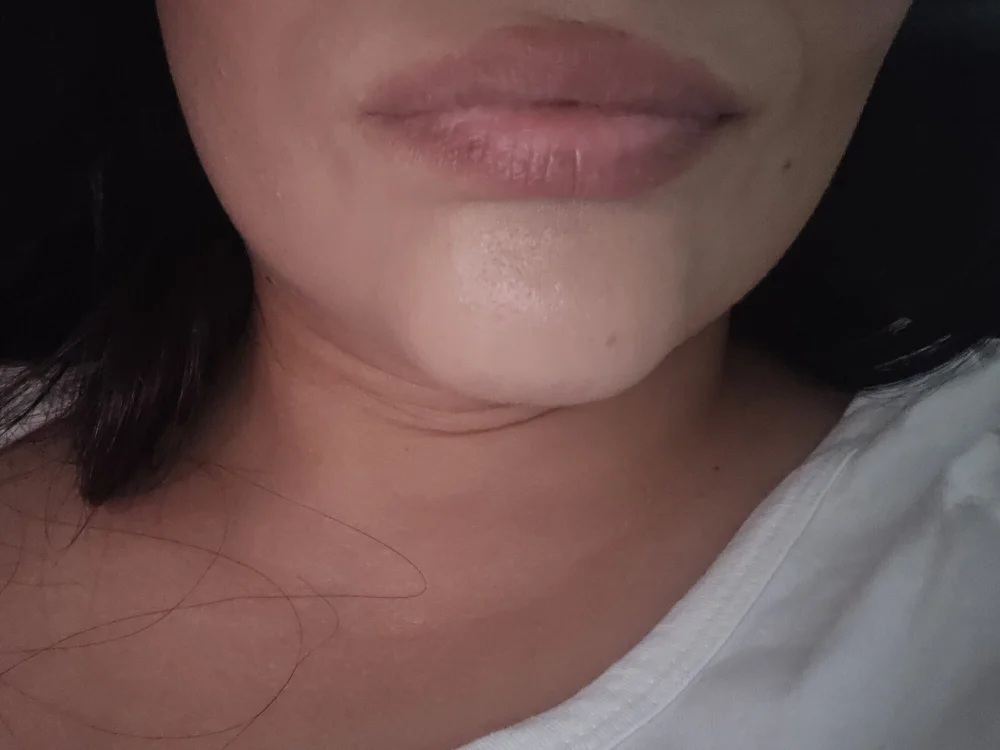 adrianabella 离线聊天室