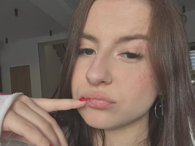 MelaniBaldini - Girl 