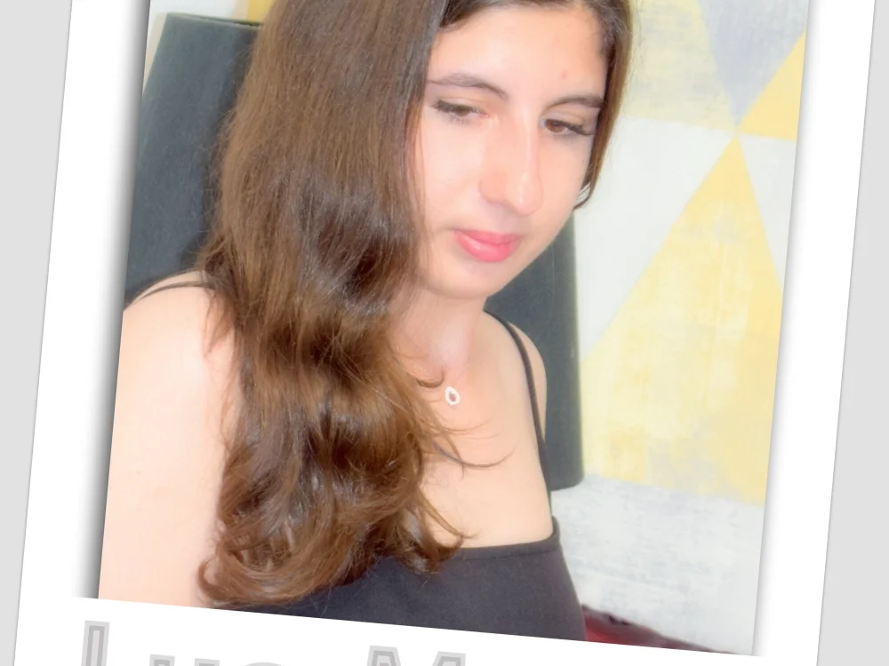 LucyMay19's Offline Chat Room