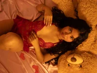 april_grey11's webcam live show