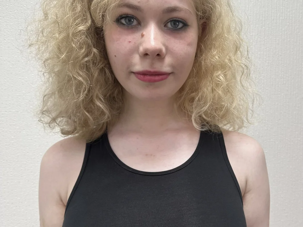 EleneFarmer offline chatrum