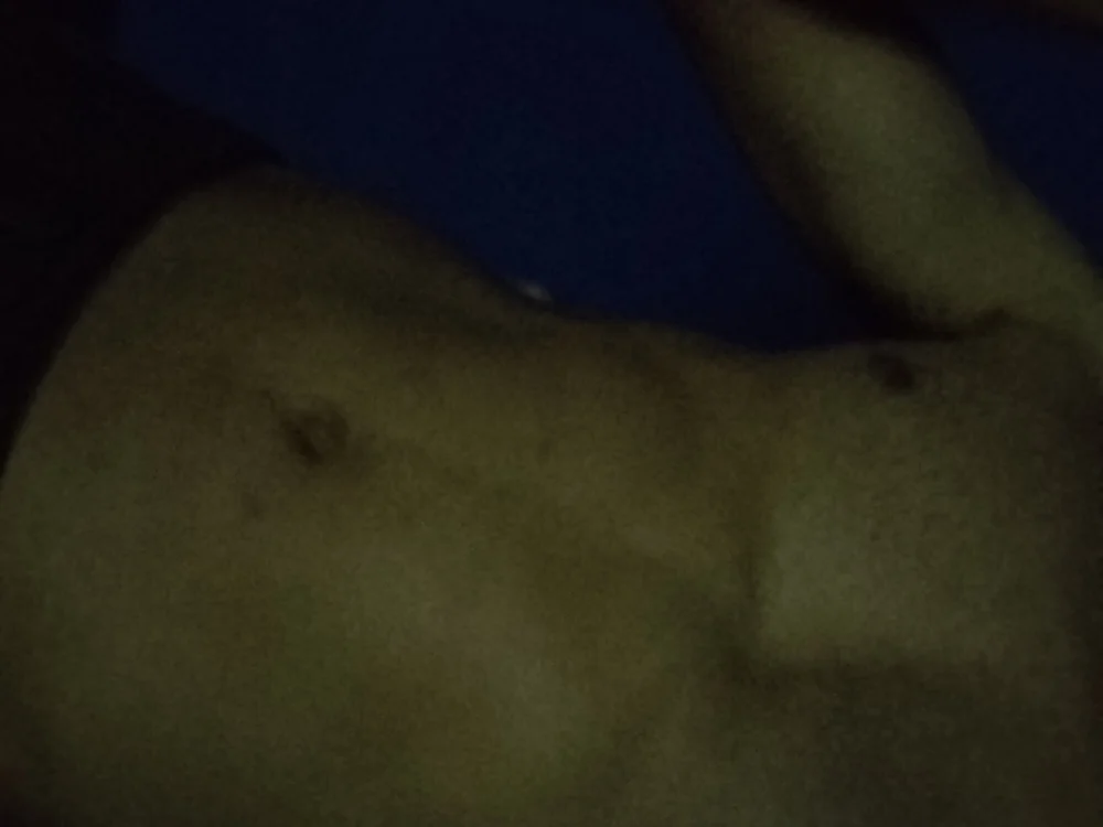 ห้องแชทออฟไลน์ของ ANTHONYF868