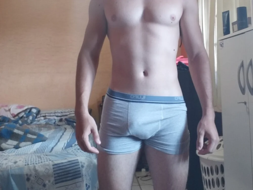 pedroatleta 離線 XXX 聊天