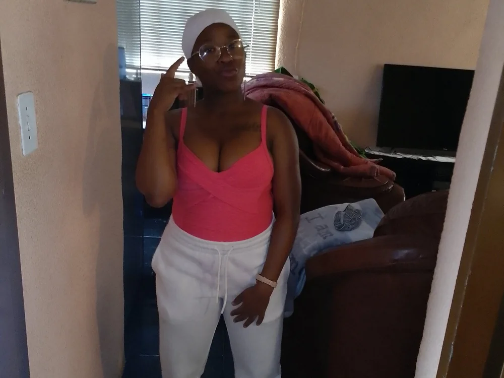 BontleSeductive011 offline chatrum