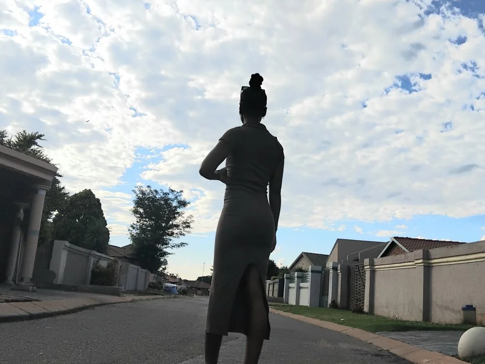 QueenPhil Obrolan XXX Offline