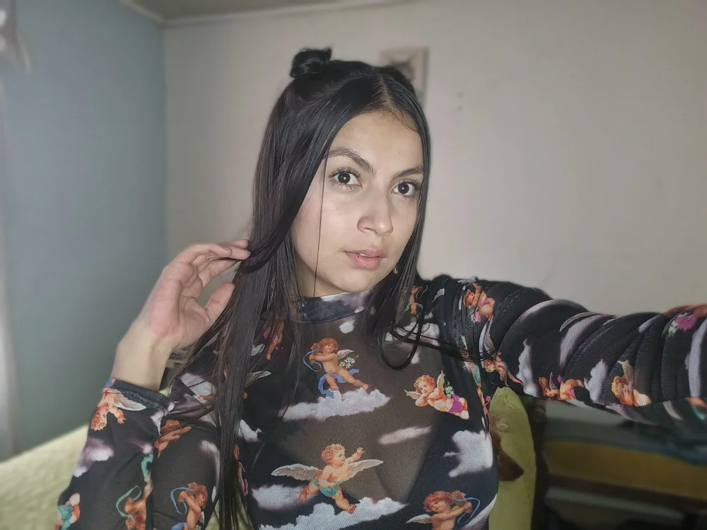 BellaAurora offline chatrum
