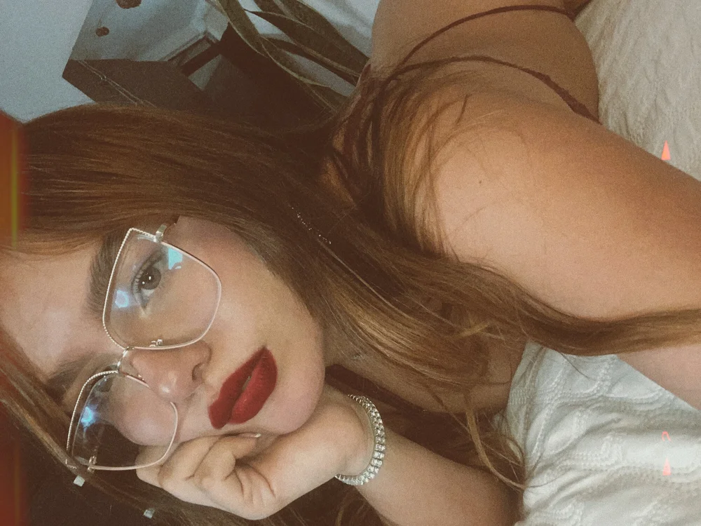 Miaa_rose offline chatrum