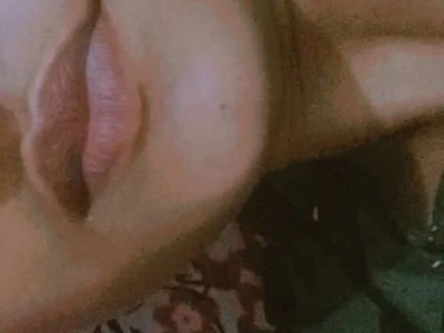 RIYA_LOVE anteprima della webcam