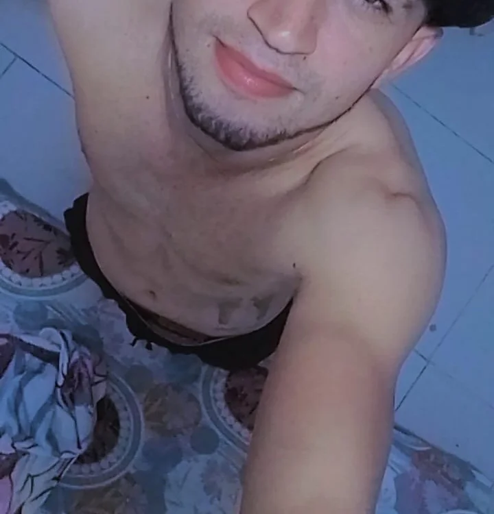 ห้องแชทออฟไลน์ของ luis_hotx