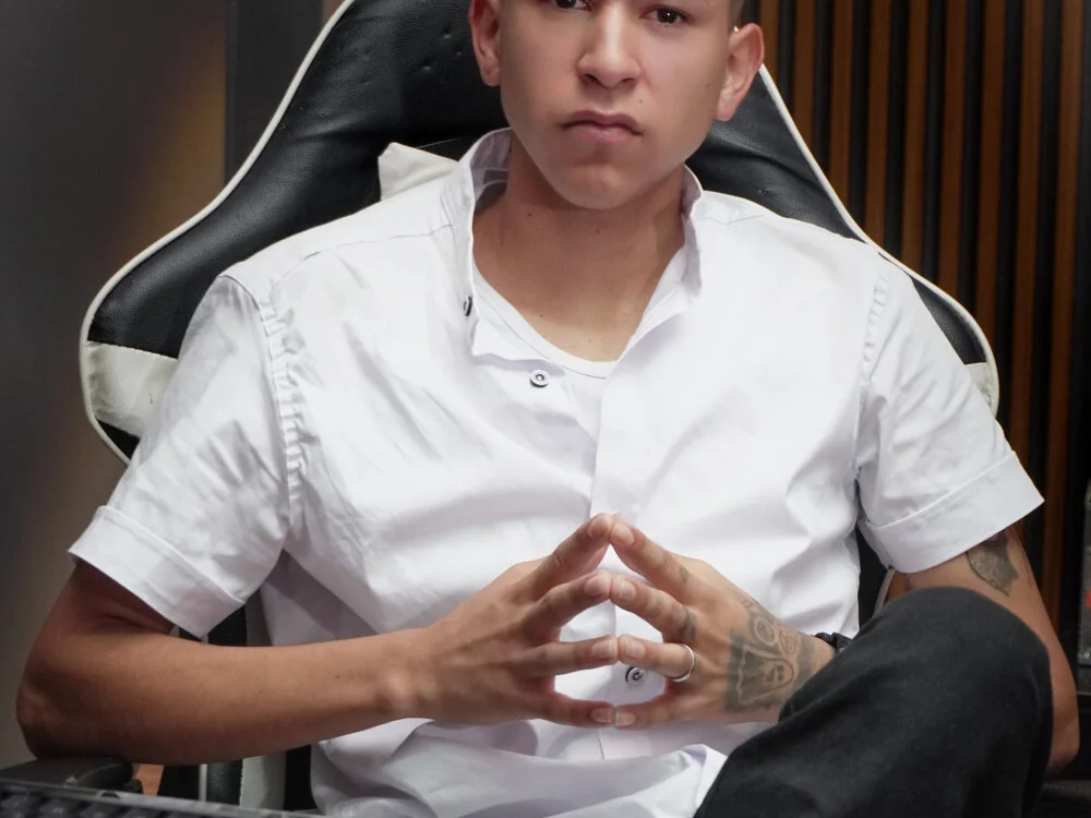 JacksonWillss Chat XXX offline