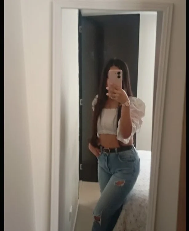 แชท XXX ออฟไลน์ของ Gia__evanss