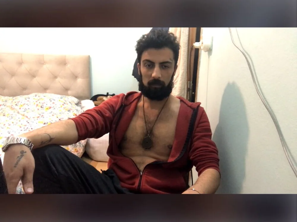 MasterKARATASSAKK's Offline XXX Chat