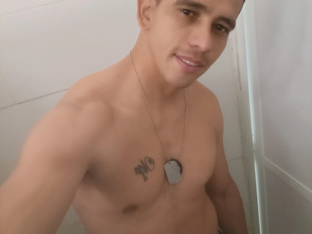 andresporton's Offline XXX Chat