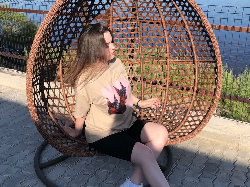 miss_leona's Offline XXX Chat