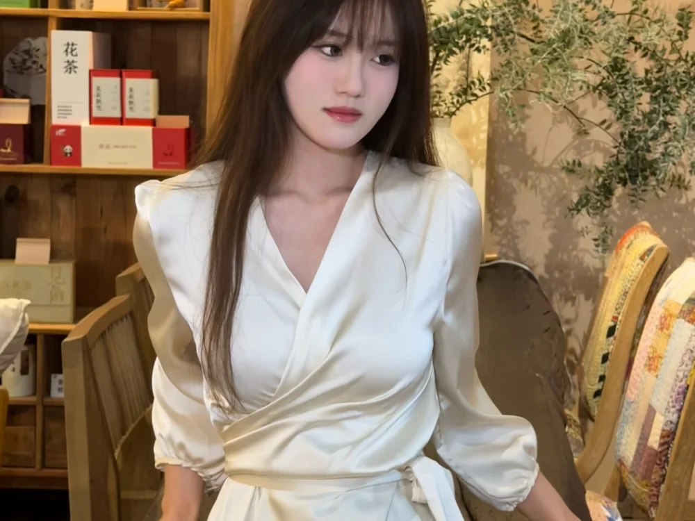 QianxiGirl-8888: συνομιλία ΧΧΧ εκτός σύνδεσης