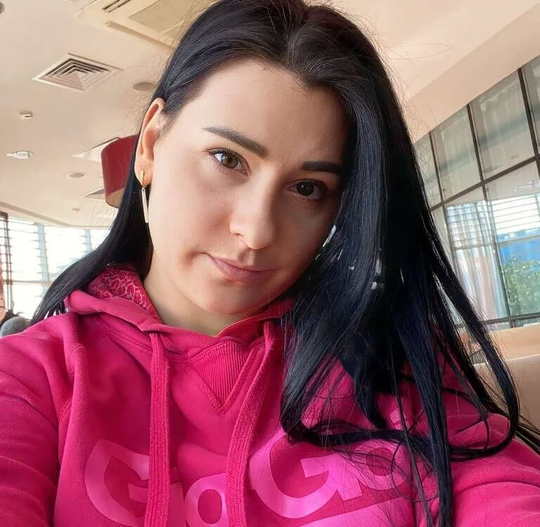 LynnelLamb offline chatrum