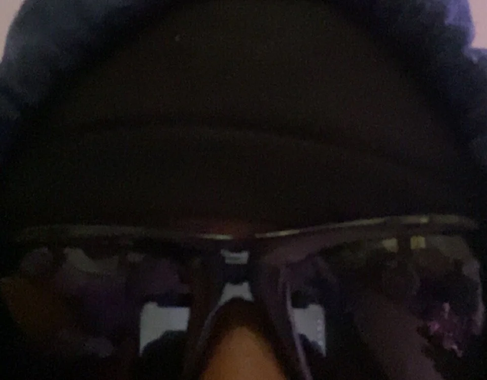 DaveeeIsTheone Obrolan XXX Offline