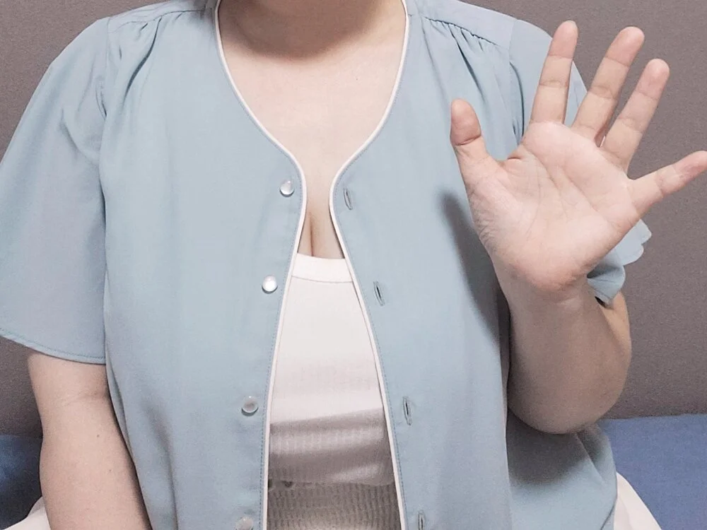 Nanami888 Adlı Modelin Çevrimdışı XXX Sohbeti