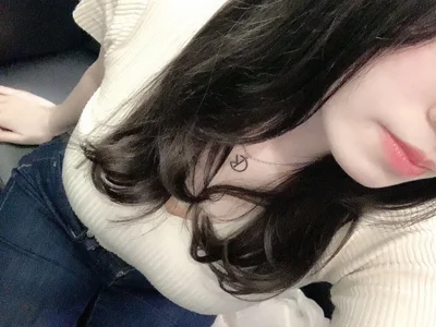 MARIAo0 - asian young