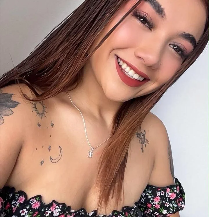 دردشة Valery_Carter_ الجنسية المباشرة