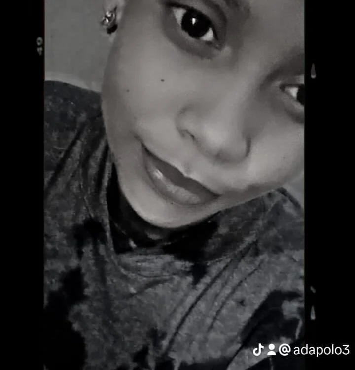 natali_cute23's Offline Chat Room