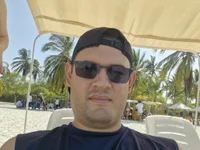 whitemamba02's webcam live show