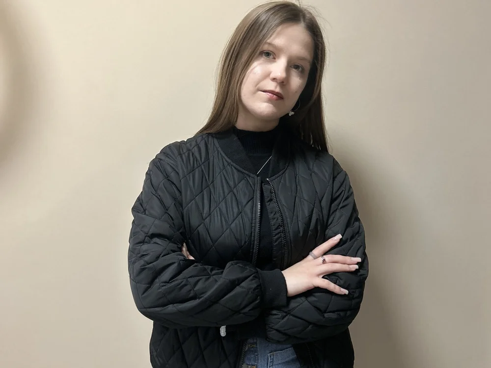 EdnaAnderson's Offline Chat Room