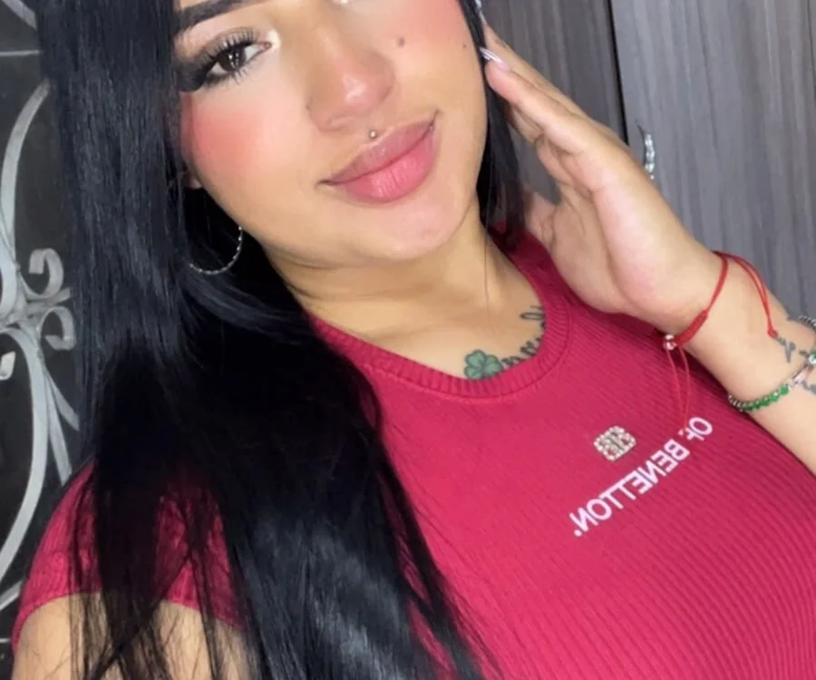 aly_r_ offline chatrum
