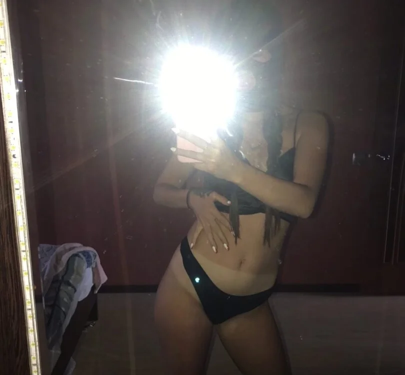 Sweet_mila_eva_ offline XXX-chatje