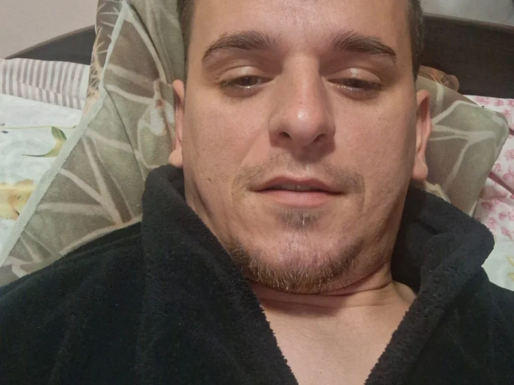 Mastersofpuppets' Offline XXX Chat