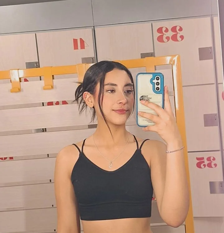 cassie_rivers' Offline XXX Chat