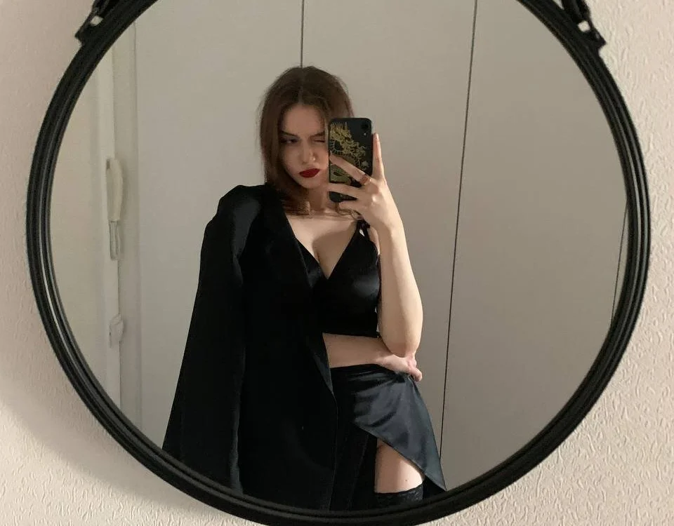 GraceHarrisf's Offline XXX Chat