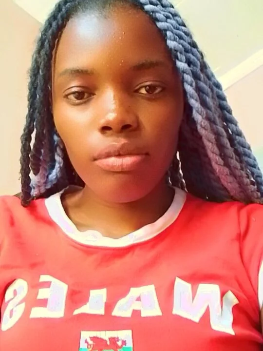 Offline XXX chat SEXY-NAIMA