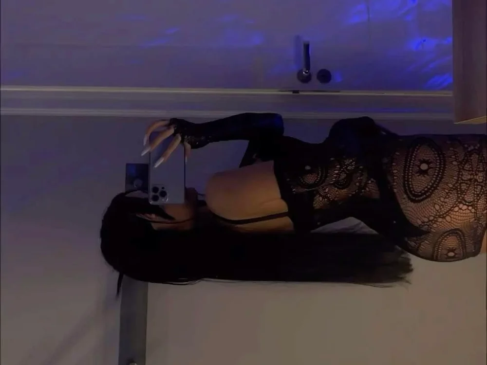 lusterdoll's Offline XXX Chat