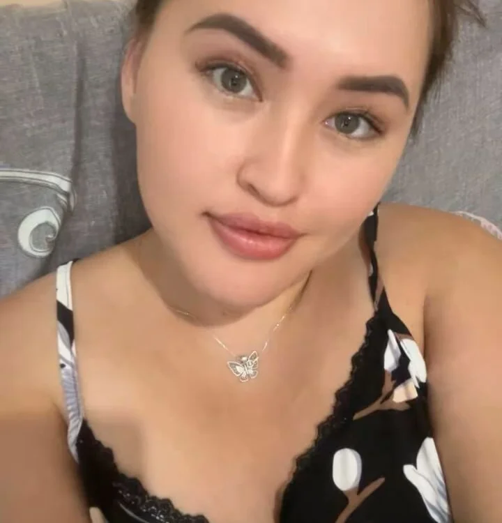Zara_Renae offline chatrum