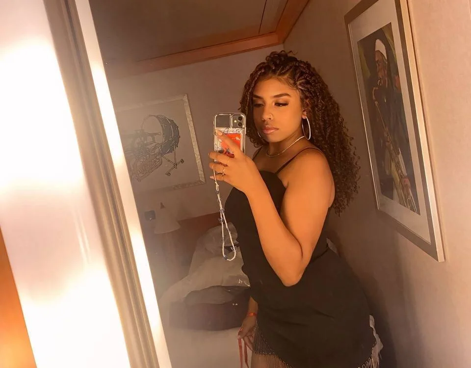 NenaDempster offline XXX-chat