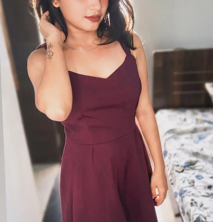 cover photo of Miss_sarika76