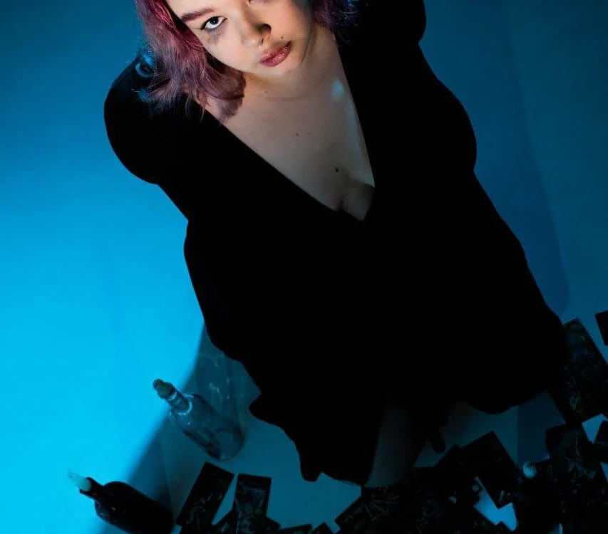 LilyBelll 離線 XXX 聊天