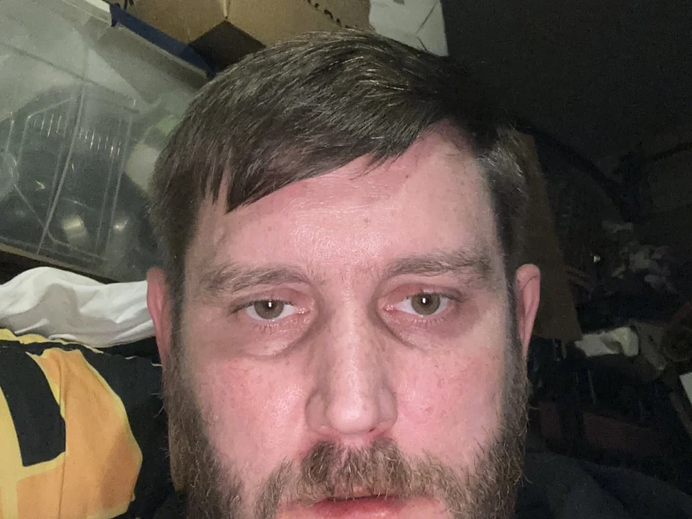 Keechle45's Offline Chat Room