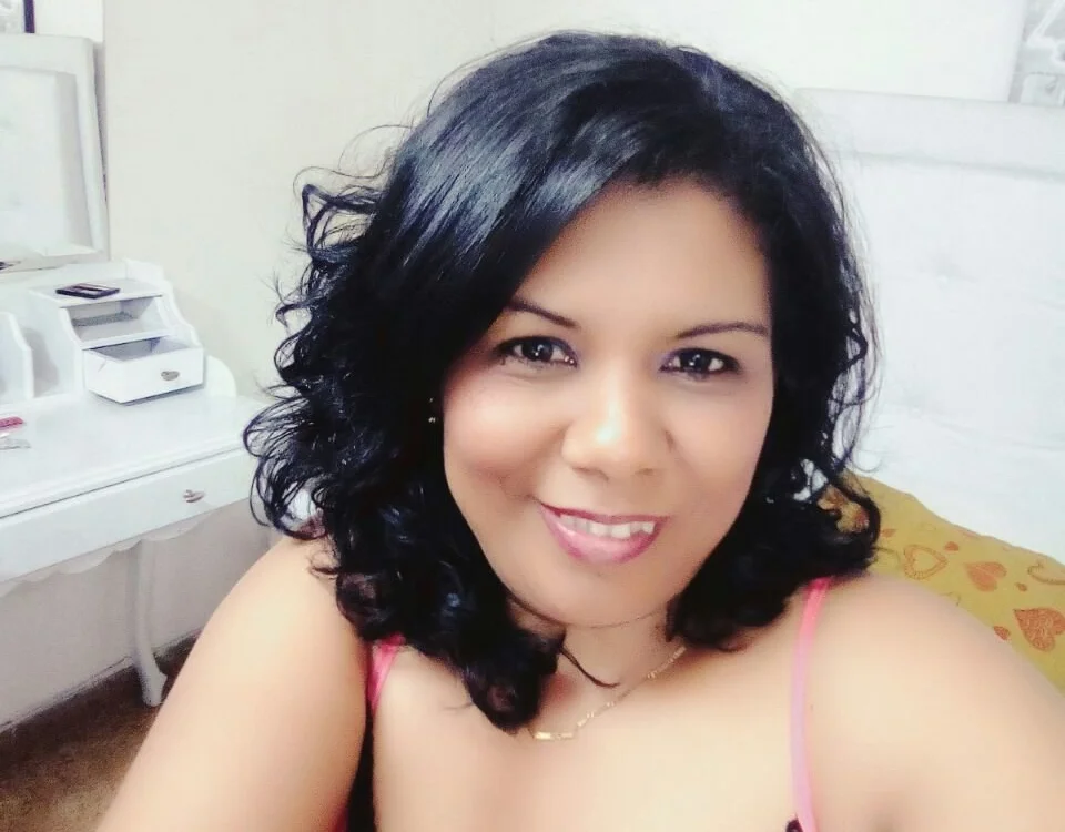 Sara_Smicht's Offline XXX Chat