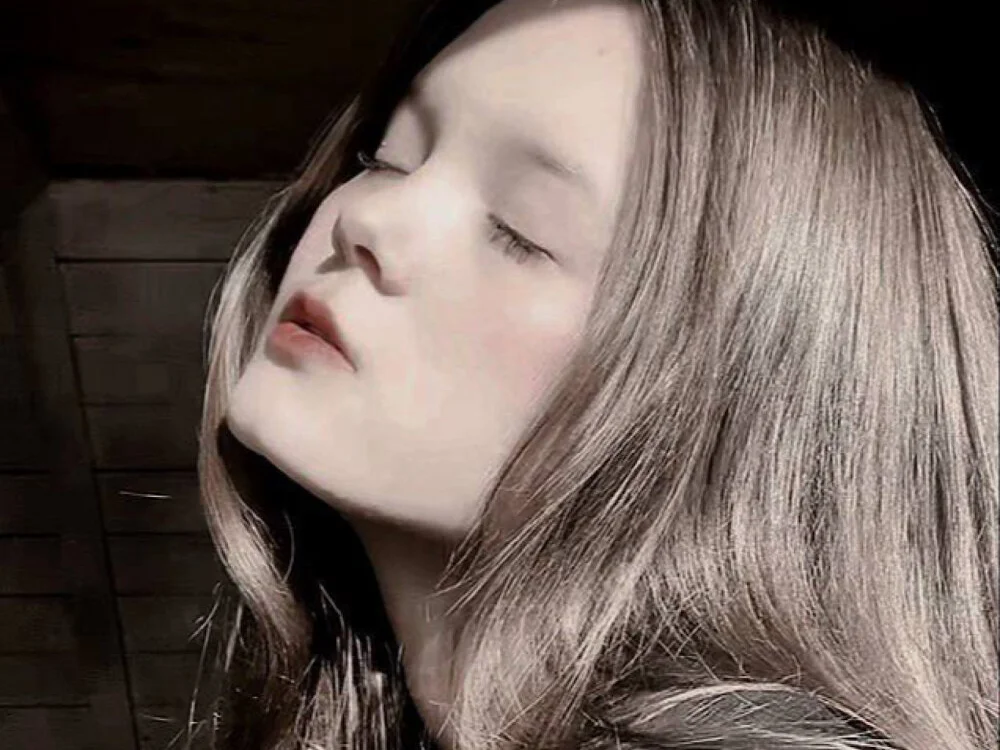 แชท XXX ออฟไลน์ของ FloBulman