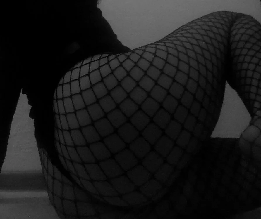 TAMINA_VIERES' Offline XXX Chat