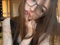 MarchelleFerren's Offline XXX Chat