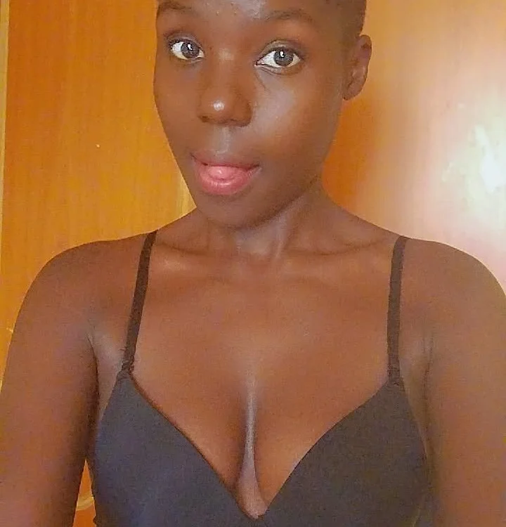 Chat +18 off-line de Queen_tatianaa