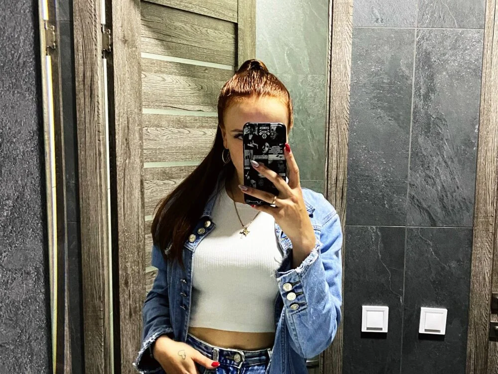 Illa_May Offline XXX-chat