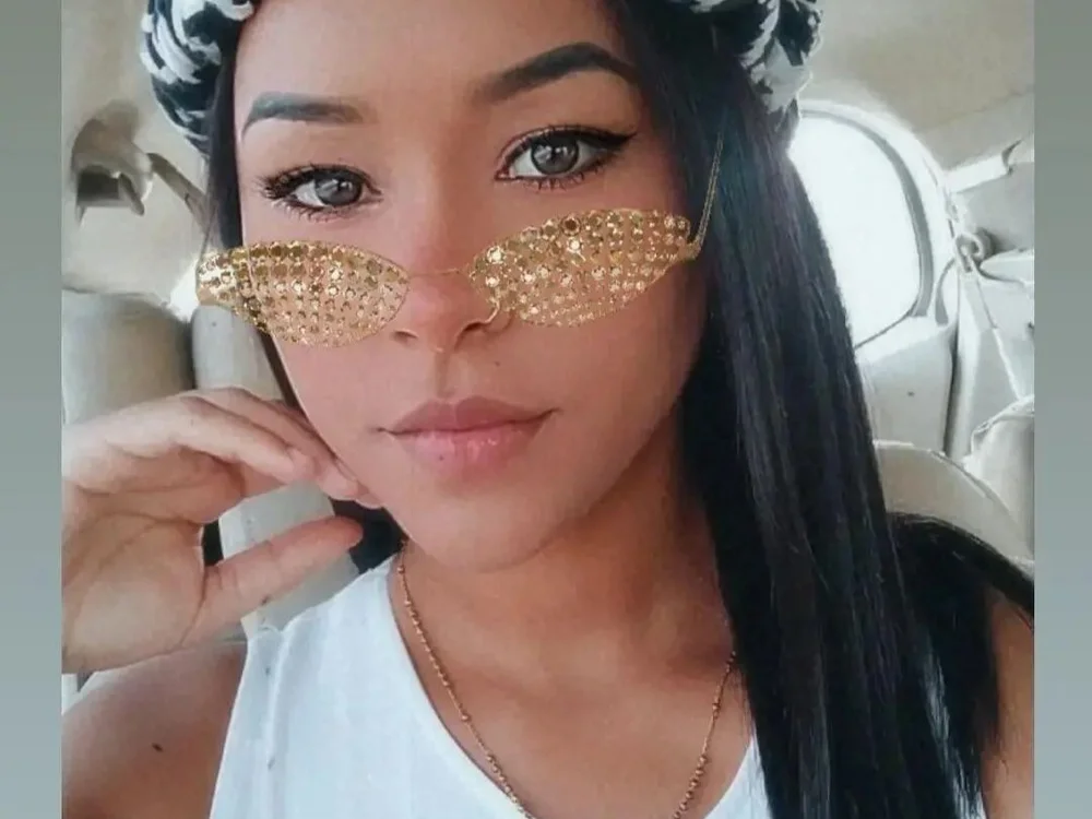 ambar_dance's Offline Chat Room