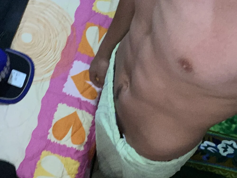 Chic0j0ven Offline XXX-chat