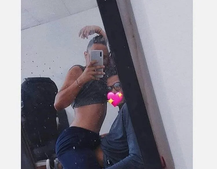 big_girl21cm Adlı Modelin Çevrimdışı XXX Sohbeti