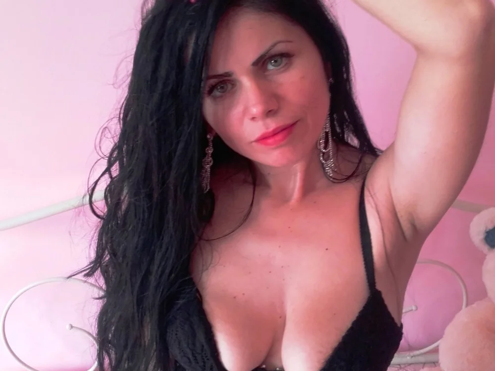 Sweet-Alice Chat XXX Ngoại tuyến