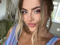 dirtygirlnextdoor-